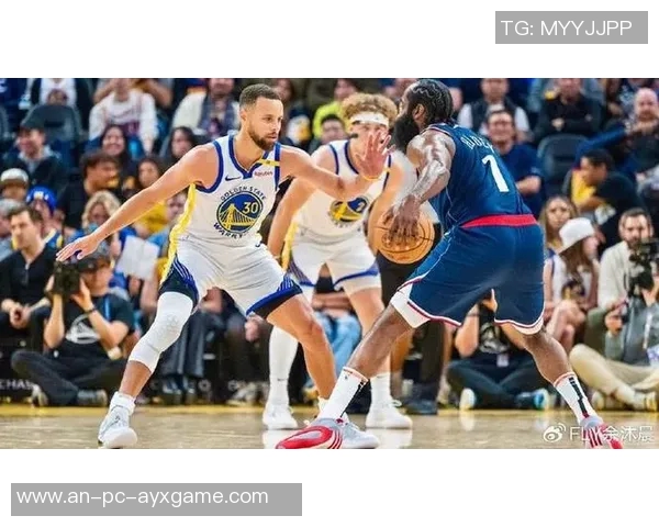 骑士逆转快船以115比113获胜展现惊人韧性与团队合作精神